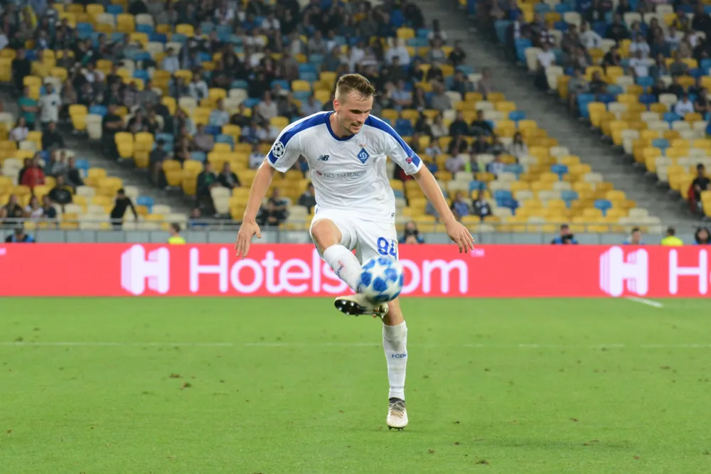 Liga Mistrzów: Trzy drużyny Polaków w walce o decydującą rundę eliminacji [PROGRAM]