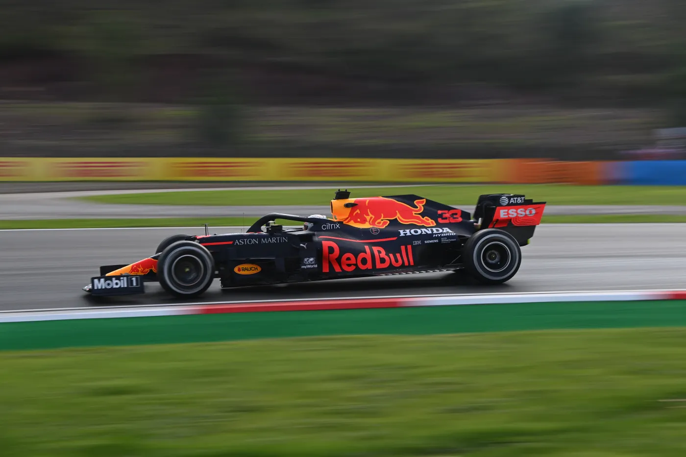 Verstappen najszybszy na treningach przed wyścigiem o Grand Prix Turcji
