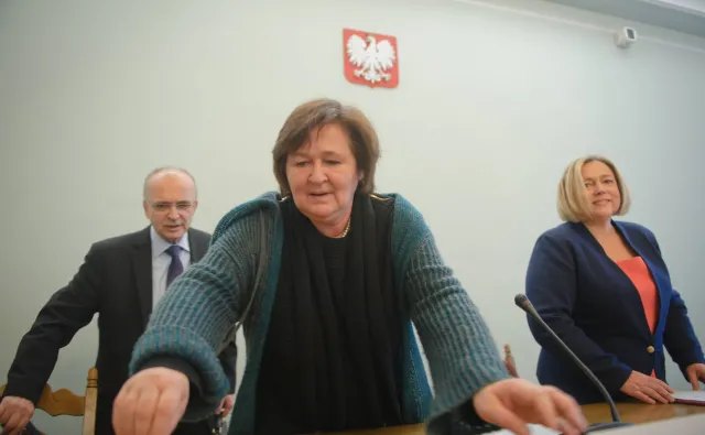 Prof. Środa: Rządzi nami szaleniec, to widać po jego zachowaniach