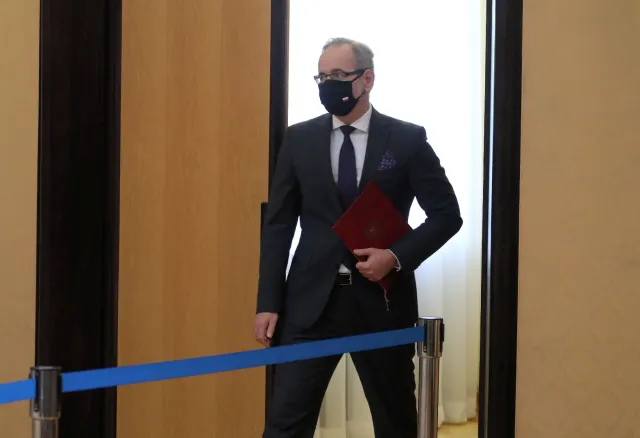 Konkurs na szefa GIS? Niedzielski: Na razie nie będziemy ogłaszali