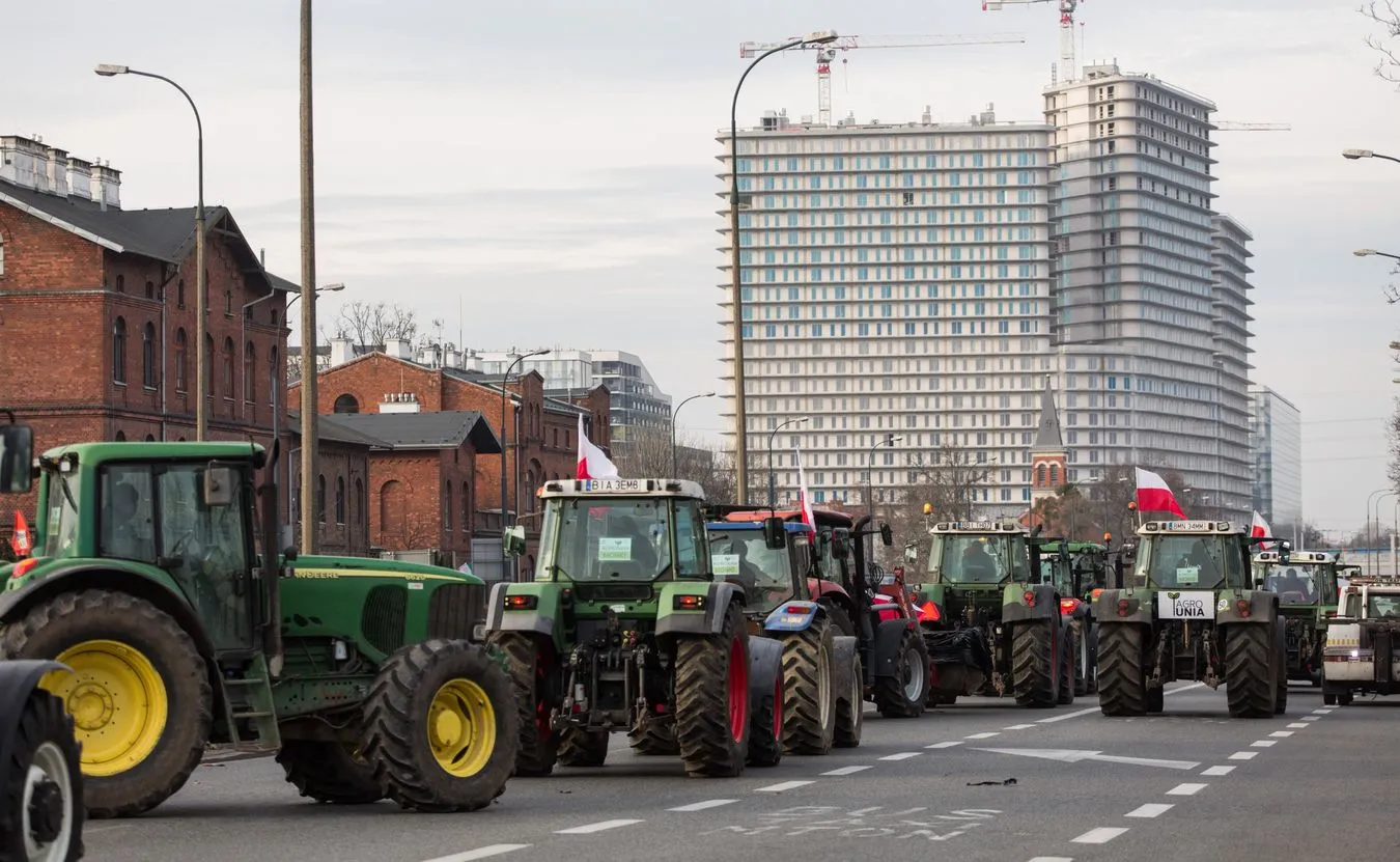 Protest rolników w Warszawie. Na miejscu też policja