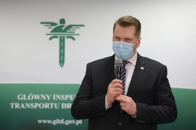 Czy powrót do szkół będzie uzależniony od szczepień? Jest KOMENTARZ Czarnka