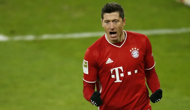 Robert Lewandowski coraz bliżej "Złotego Buta"