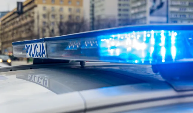 W autobusie ugodził nożem 27-latka. Policja zatrzymała podejrzanego