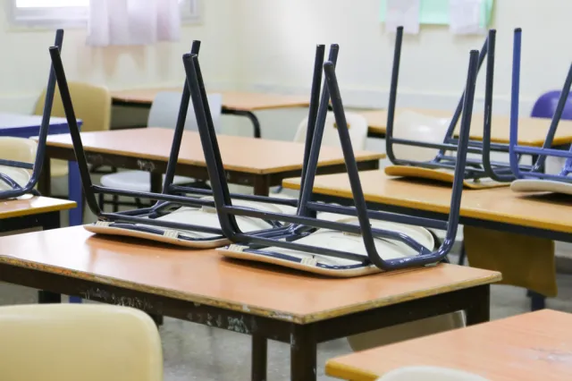 Nidzica zamyka szkoły i przedszkola. Najwyższy wskaźnik zakażeń w Polsce