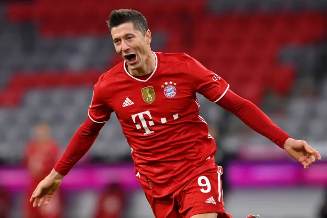 Niemieckie media ujawniły zarobki piłkarzy Bayernu. Lewandowski na czele listy płac