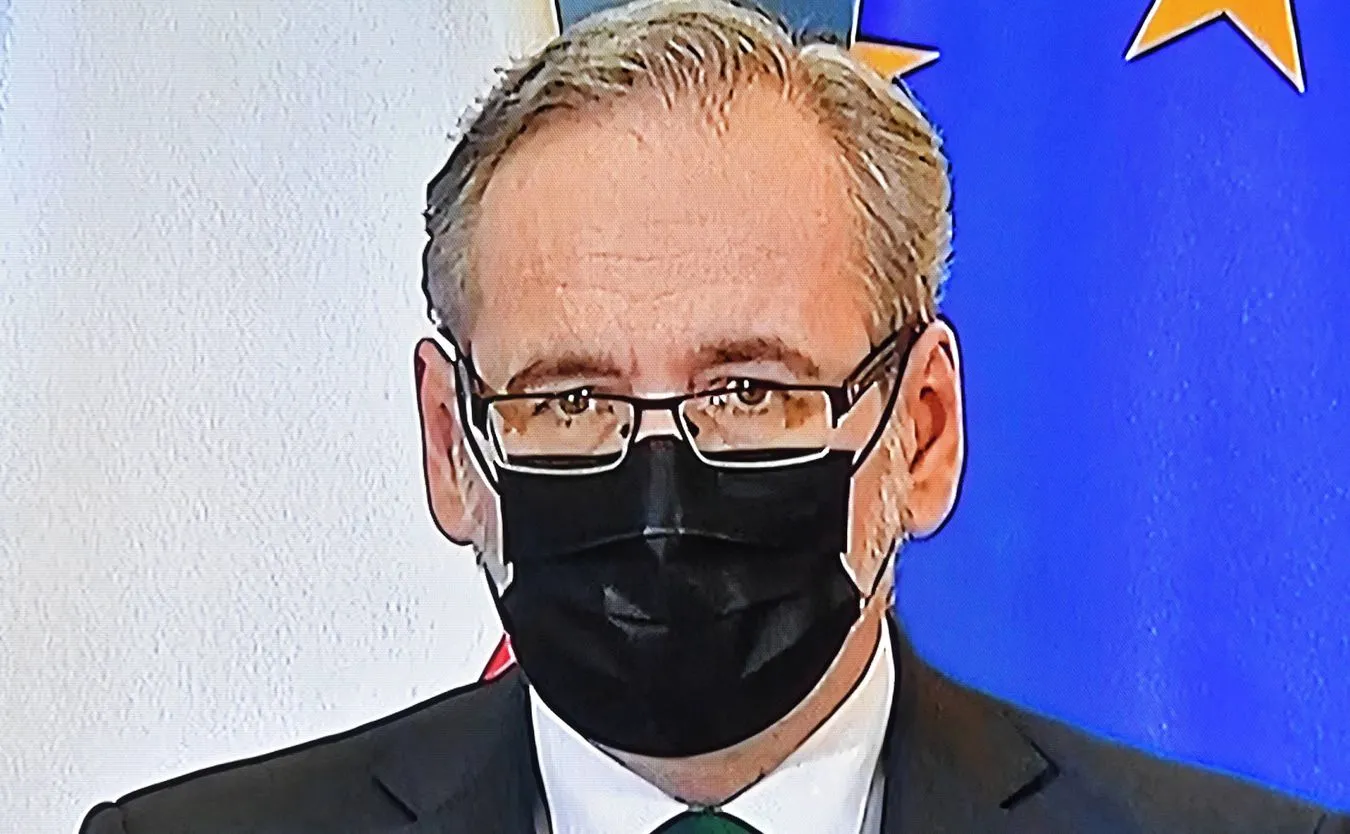 Niedzielski zawiesił dyrektora szpitala w Radomiu. Prezydent miasta idzie do sądu