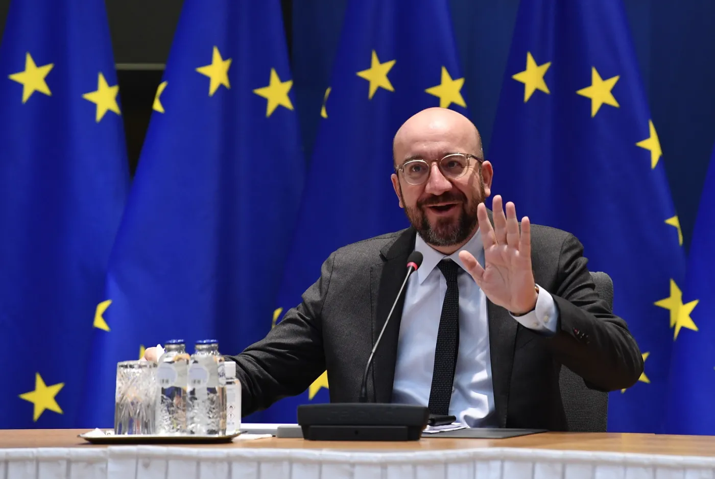 Michel broni UE: W mniej niż rok wynaleźliśmy szczepionkę, a przecież opracowuje się je nawet 10 lat
