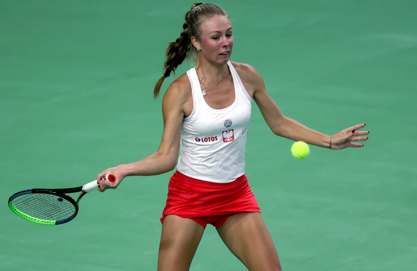 Magdalena Fręch zrobiła co trzeba. Polska prowadzi z Brazylią w Pucharze Billie Jean King