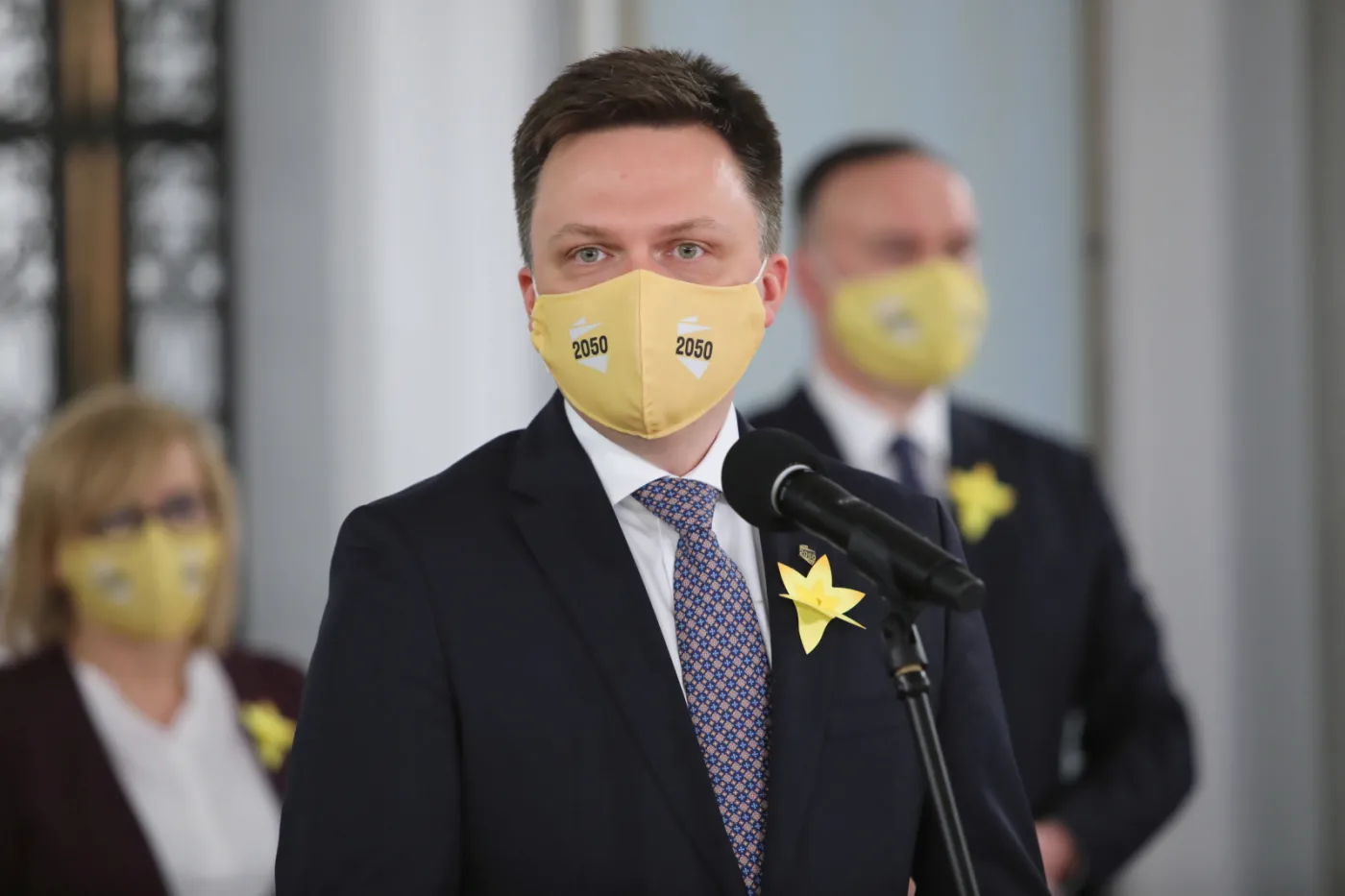 Siemoniak: Nie rozumiem metody działania Szymona Hołowni
