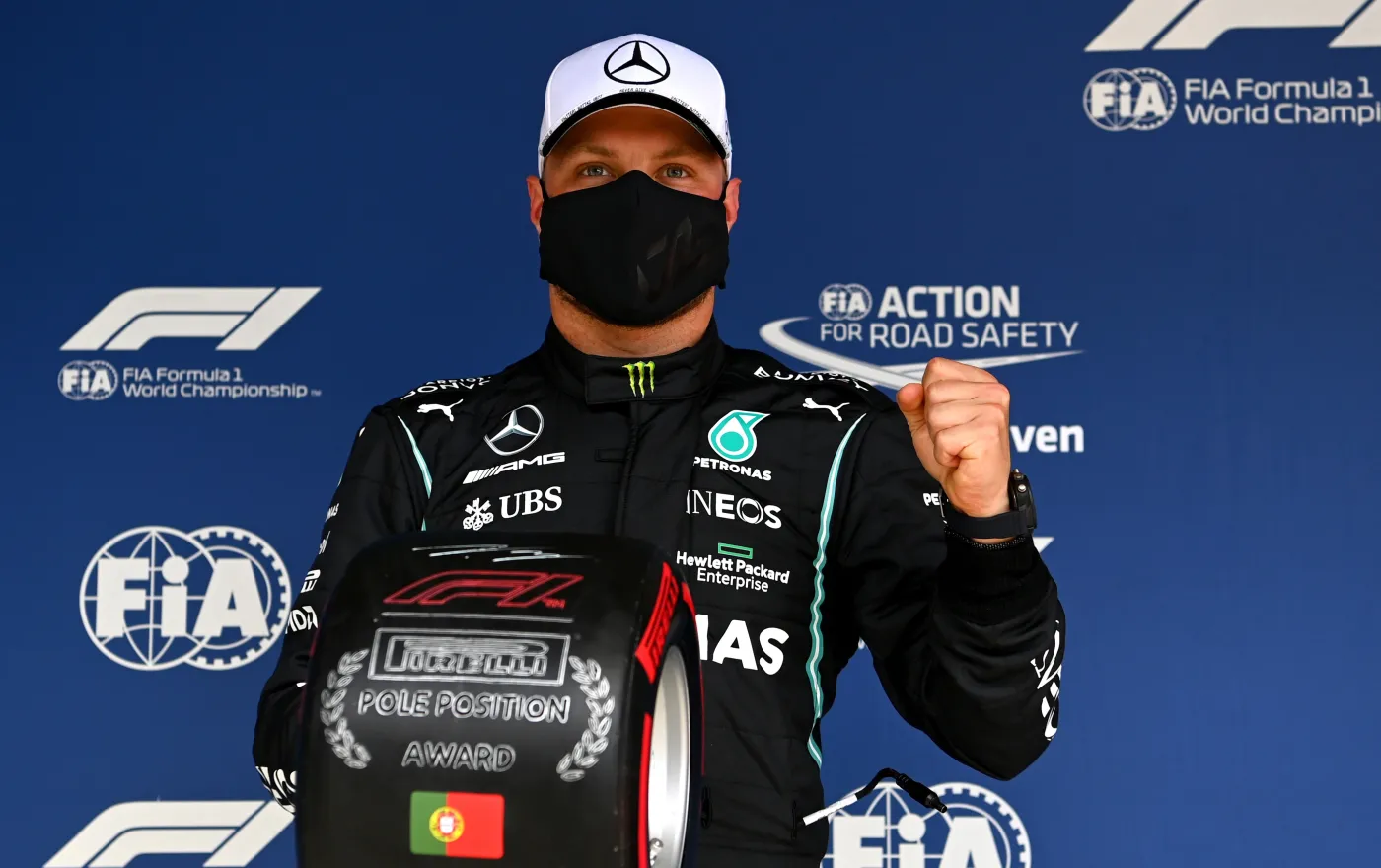 Pole position dla Bottasa. Był lepszy od Hamiltona o zaledwie 0,007 s