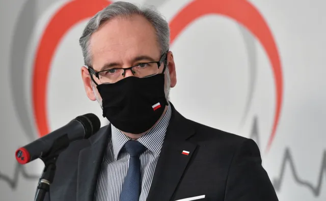 Adam Niedzielski zaszczepiony przeciw COVID-19
