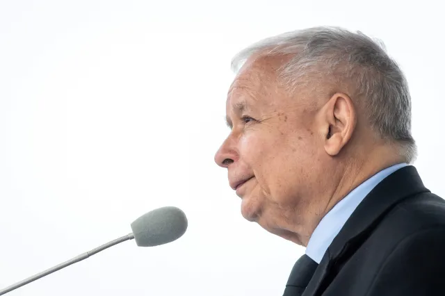 Kaczyński: Każdy średnio rozgarnięty człowiek może załatwić aborcję za granicą