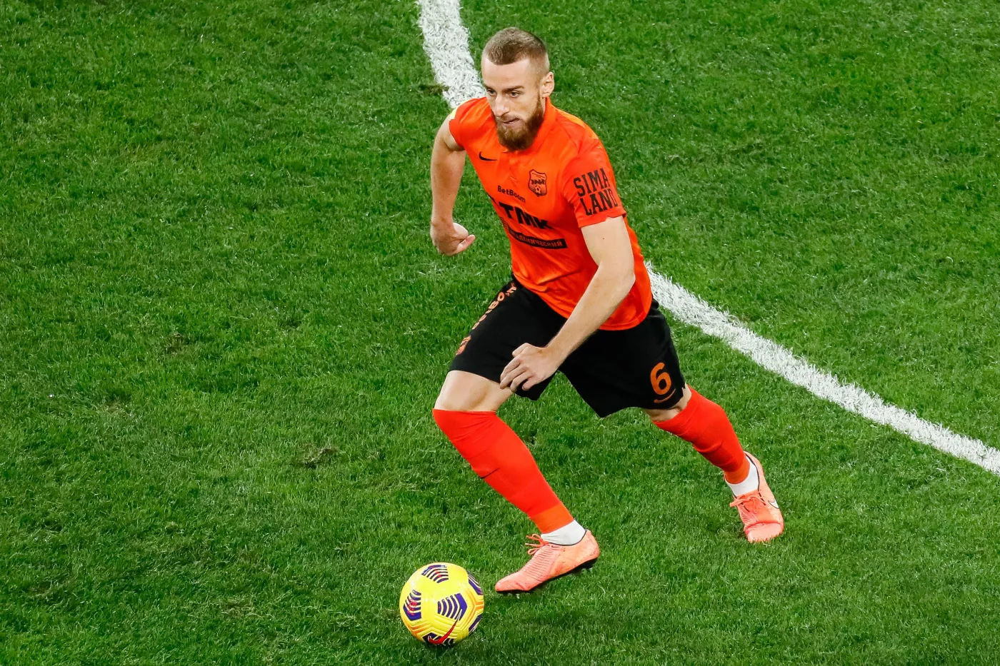 Augustyniak "wyrzucony" z boiska w meczu z drużyną Krychowiaka i Rybusa