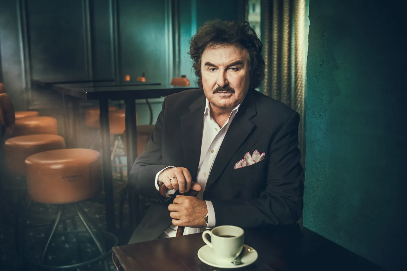 Krzysztof Krawczyk tańczy po miłości kres jak Leonard Cohen [ZDJĘCIA]