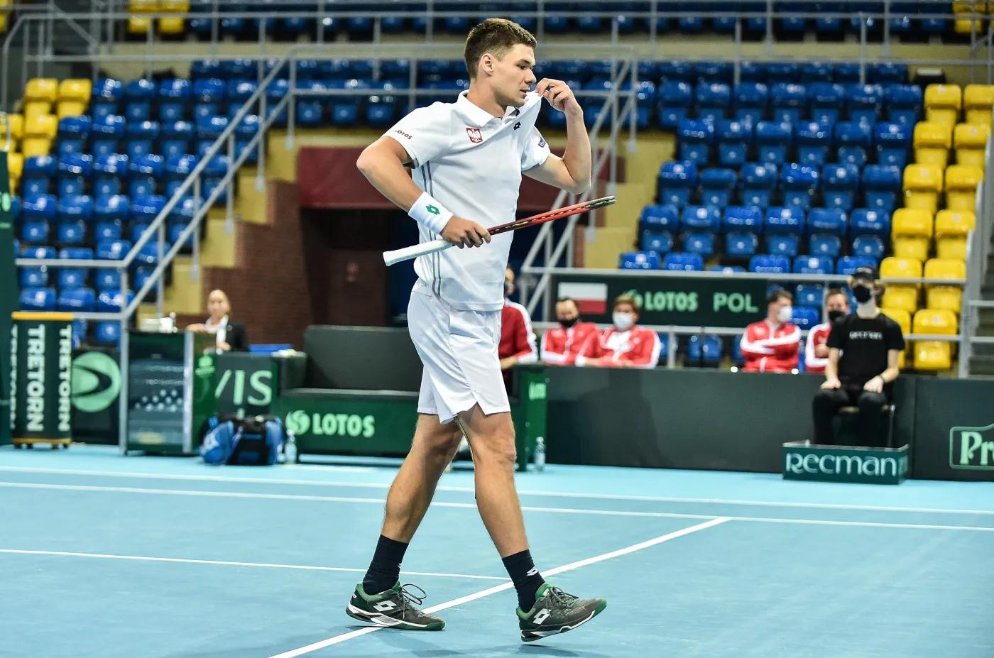 Majchrzak i Żuk grają dalej w eliminacjach Wimbledonu