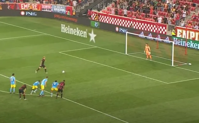 Drugi gol Patryka Klimali w barwach New York Red Bulls