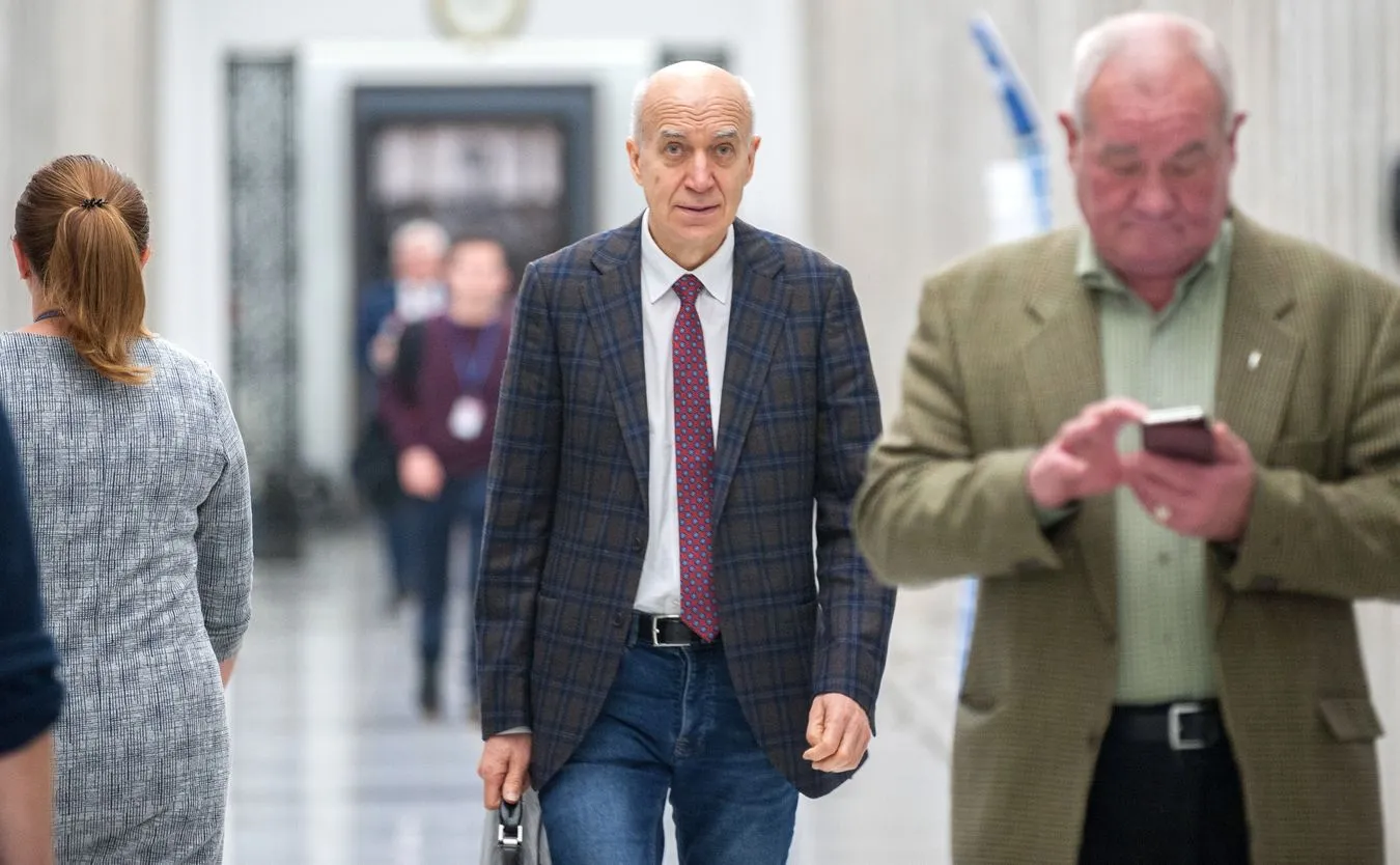 Senator KO chce obowiązkowych szczepień i kar finansowych