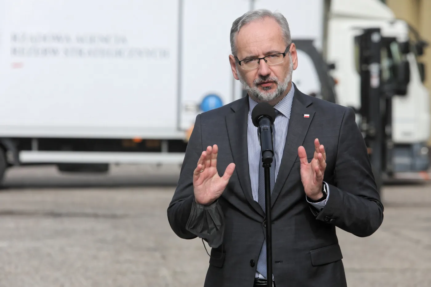 Niedzielski: Spodziewamy się większej liczby zakażeń w drugiej połowie września