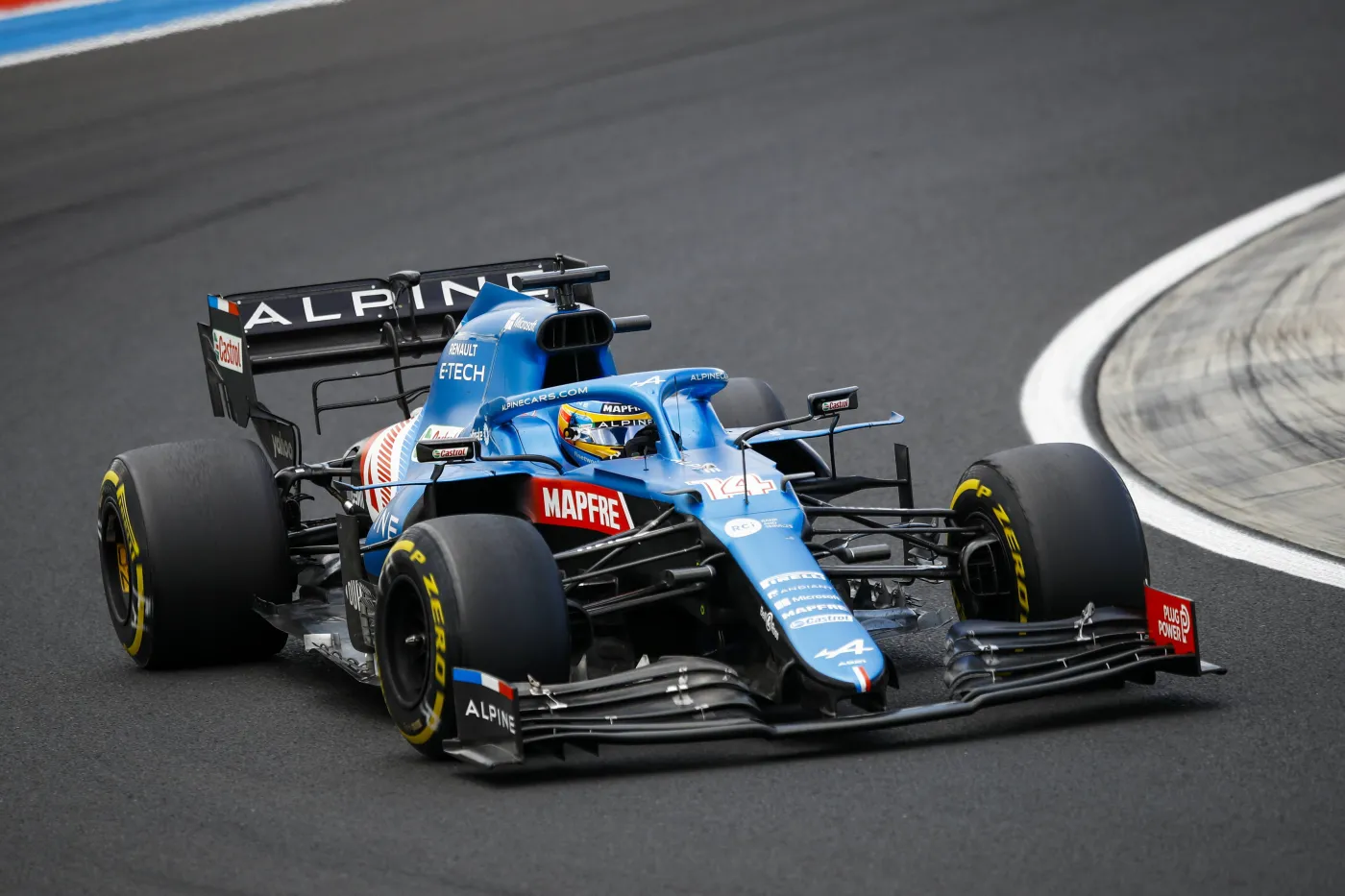 F1: Fernando Alonso przedłużył umowę z teamem Alpine