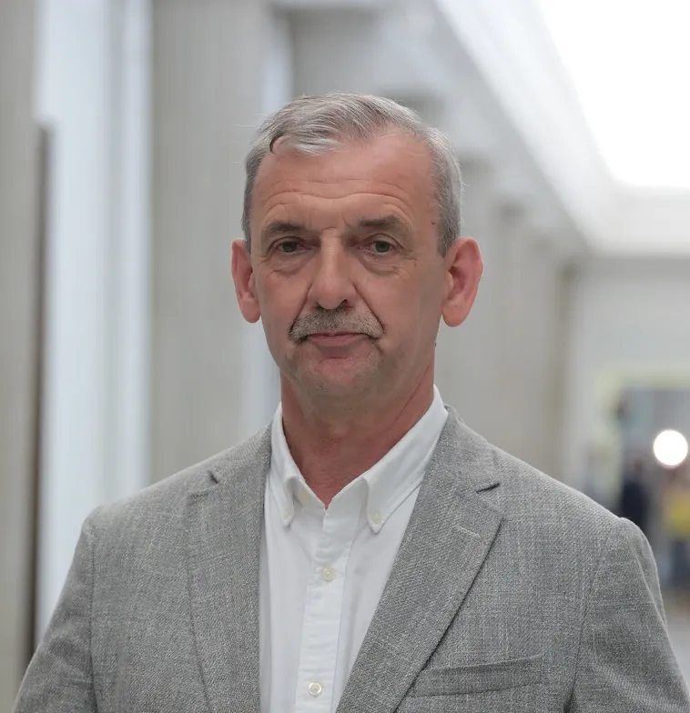 Jest decyzja ZNP ws. propozycji MEiN. Ogłosił ją Broniarz