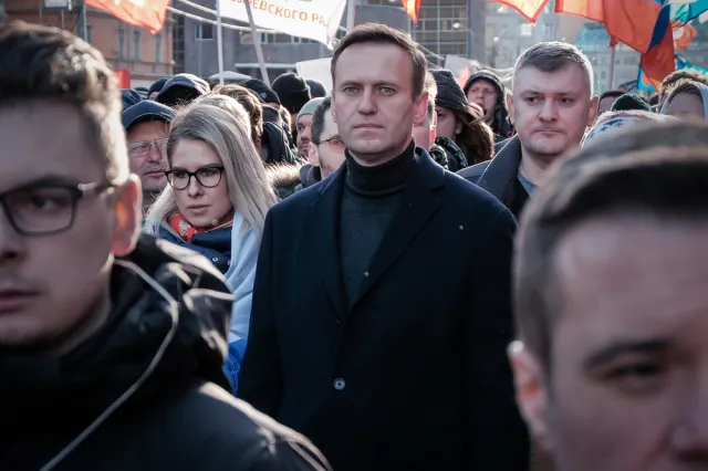 Strategia Kremla wobec Nawalnego? Zamilczeć "tego człowieka"