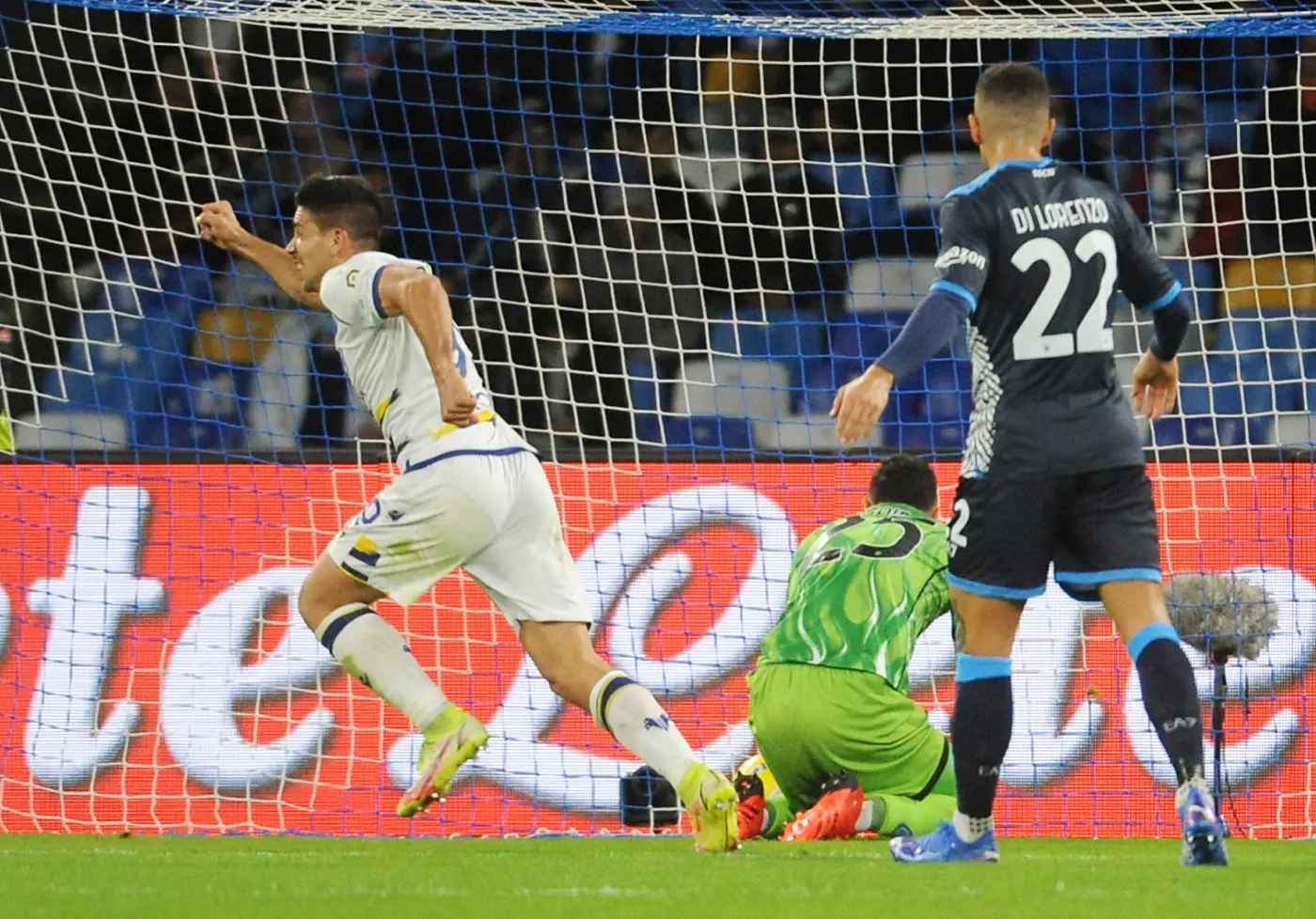 Wpadka Napoli. Giovanni Simeone ma już na koncie 9 goli [WIDEO]