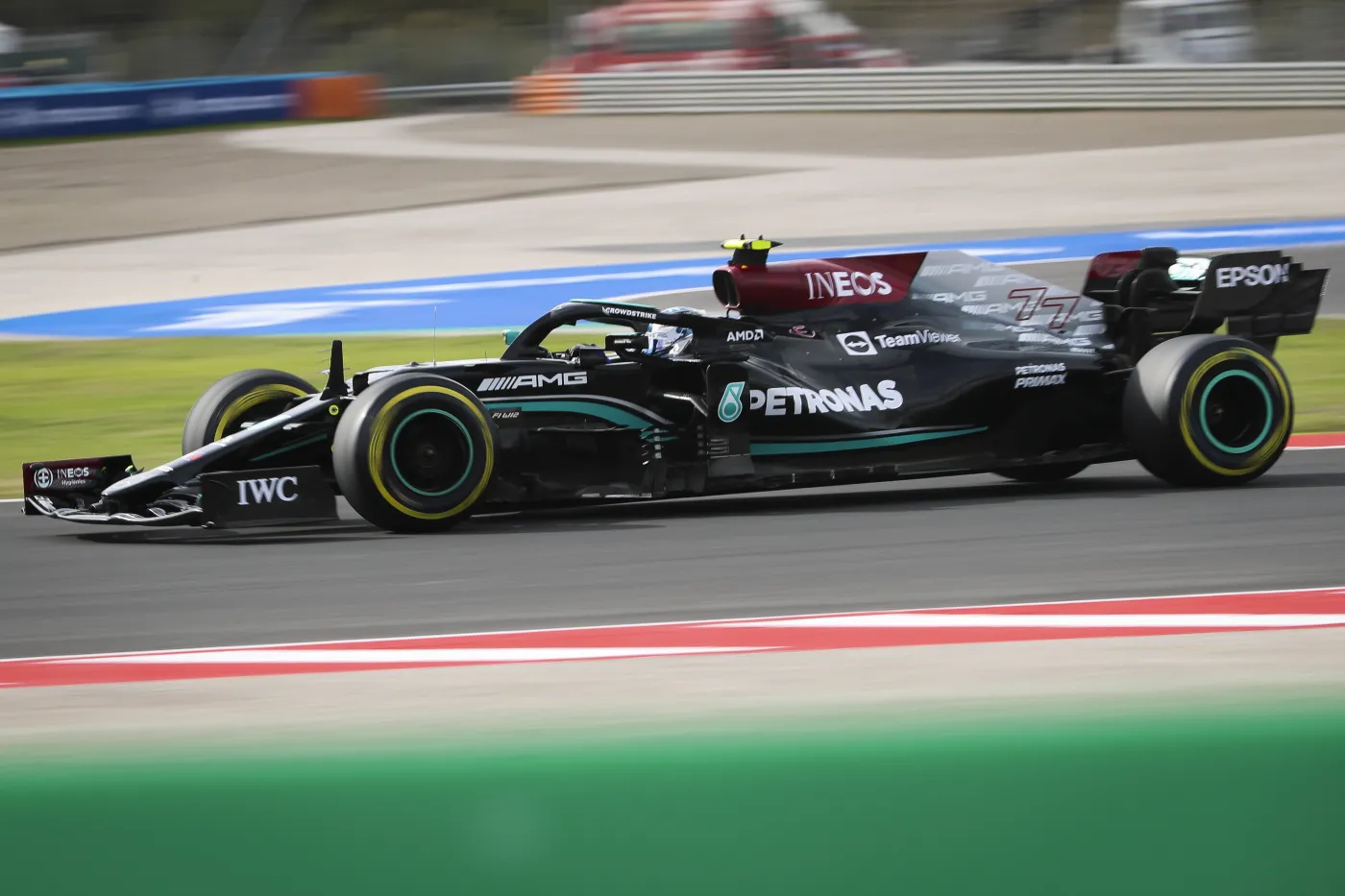 Valtteri Bottas ruszy z pole position do Grand Prix Brazylii