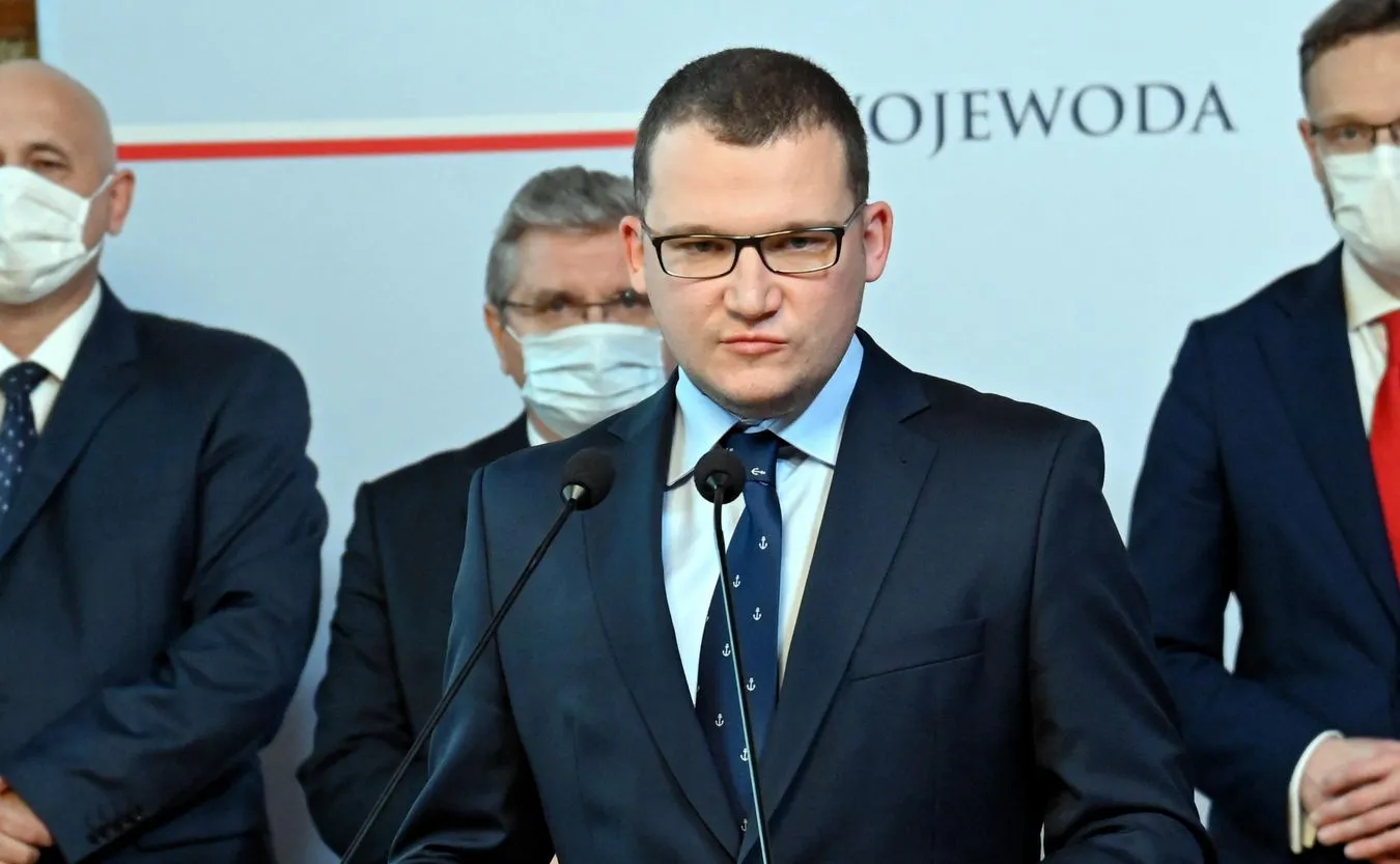 Szefernaker: Nie zgadzam się z tezą o "pisowskich gminach"