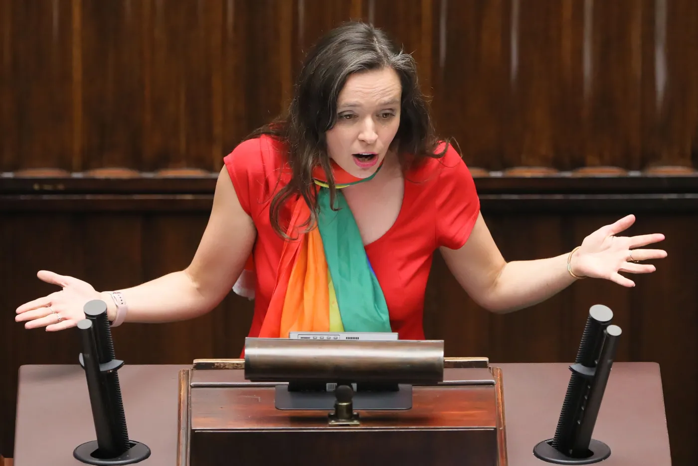 Jachira krytykowana we własnej partii. "Jak się jest posłanką, to nie youtuberem"