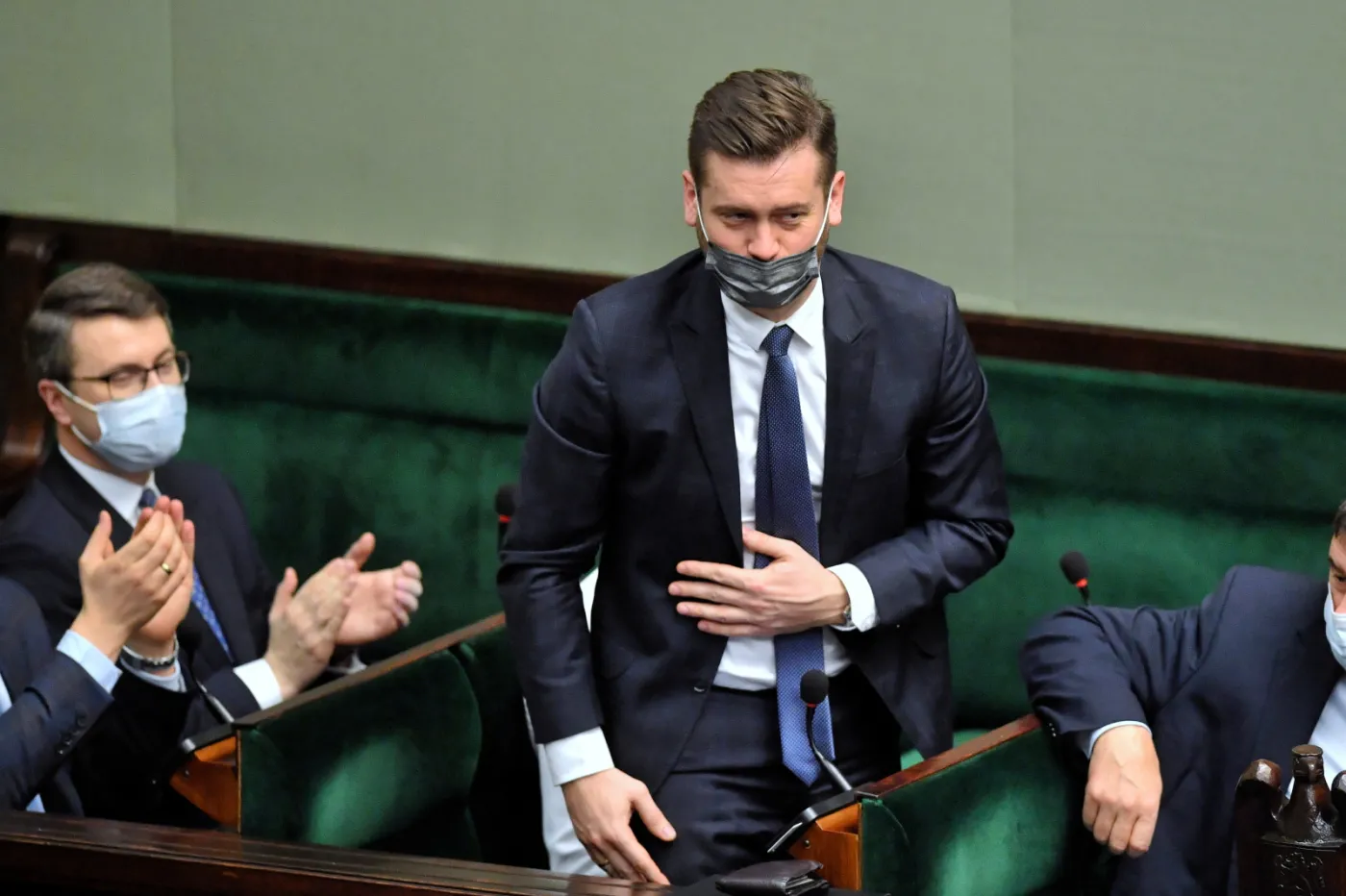 Kamil Bortniczuk pozostaje na stanowisku. Sejm odrzucił wniosek o wotum nieufności