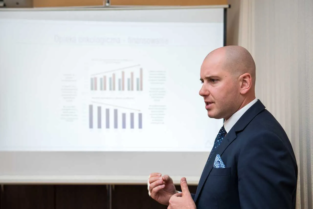 Wiceminister odchodzi z resortu zdrowia. Niedzielski: Pozostawia istotne efekty swojej pracy