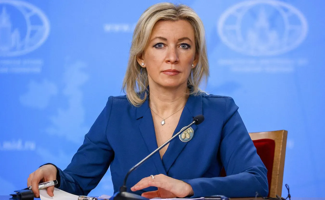Zacharowa odpowiada na zachodnie sankcje: Są "nielegalne"