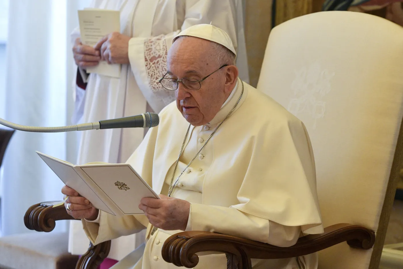 Papież Franciszek: Na Ukrainie płyną rzeki krwi i łez, zatrzymać to okrucieństwo