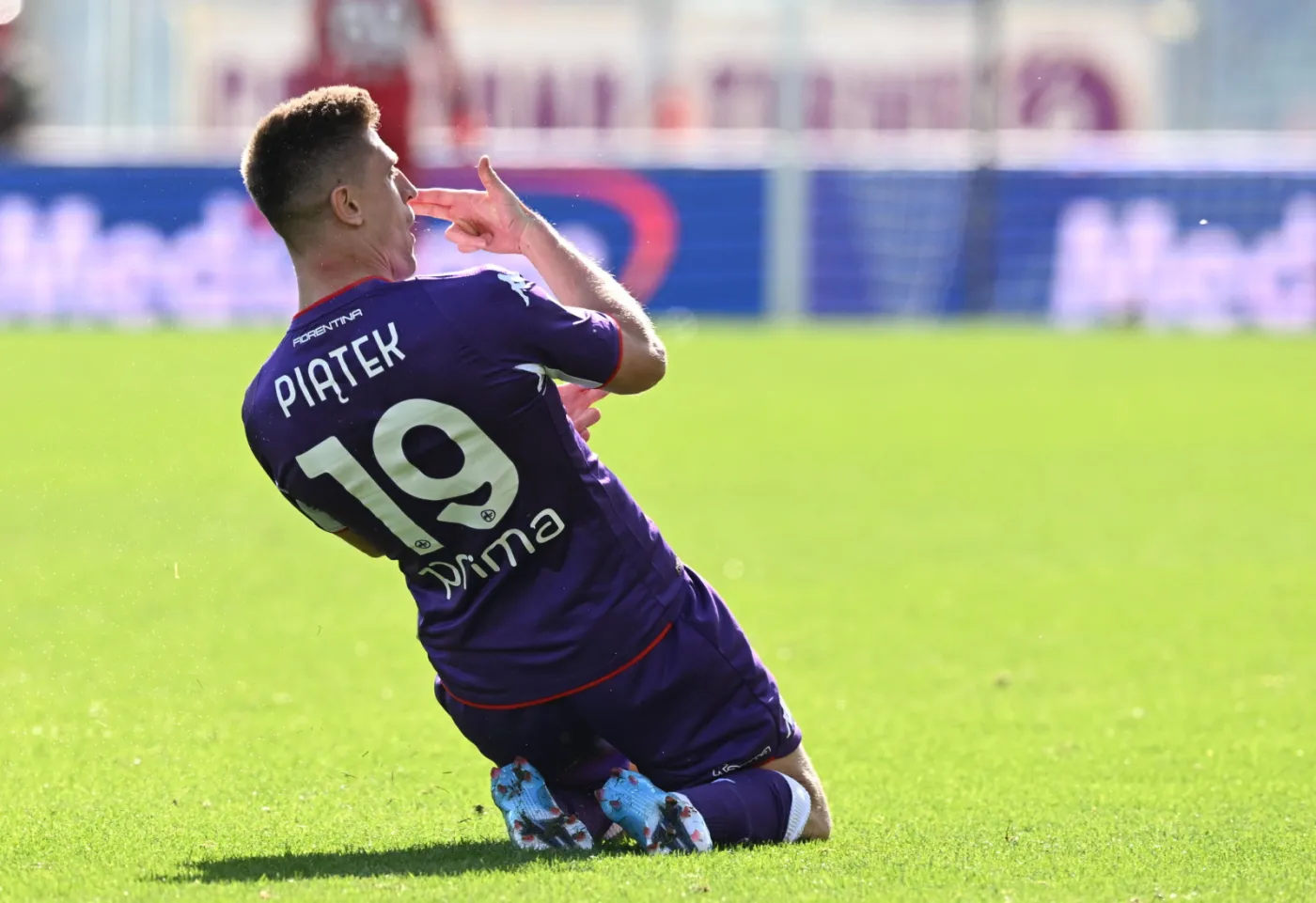 Krzysztof Piątek znów trafia. Wygrana Fiorentiny [WIDEO]