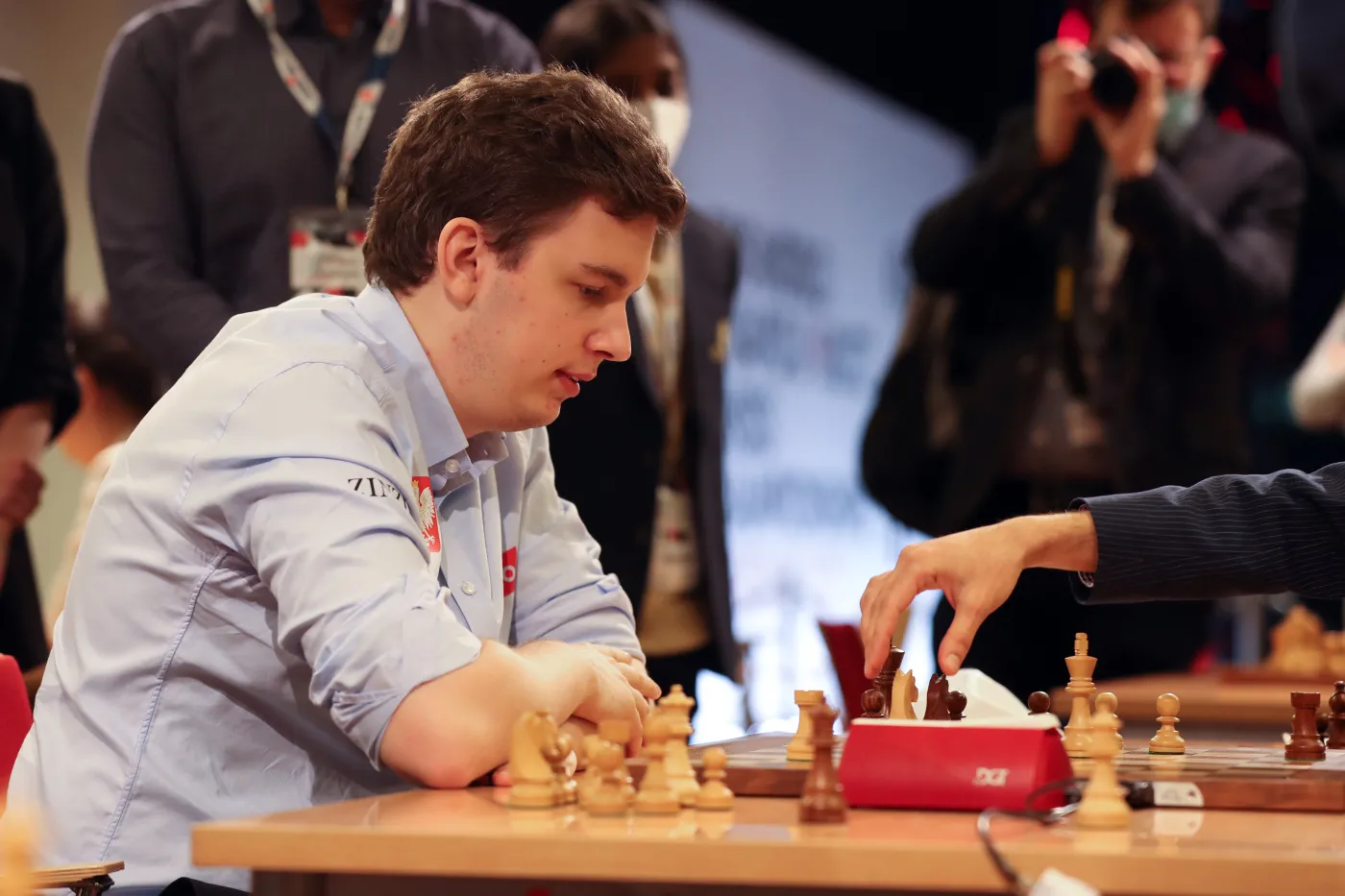 Duda przegrał z Carlsenem po dogrywce w finale Champions Chess Tour