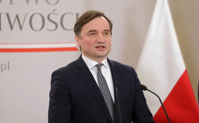 Ziobro "zdziwiony" słowami Dudy. "Orban to ulubiony chłopiec do bicia"