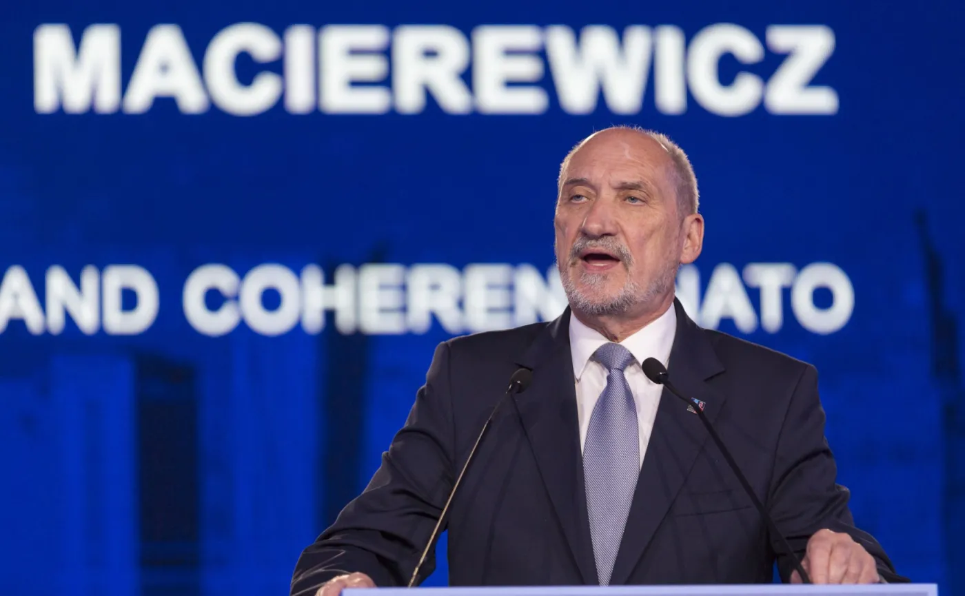Macierewicz: Taka była prawdziwa przyczyna dramatu smoleńskiego