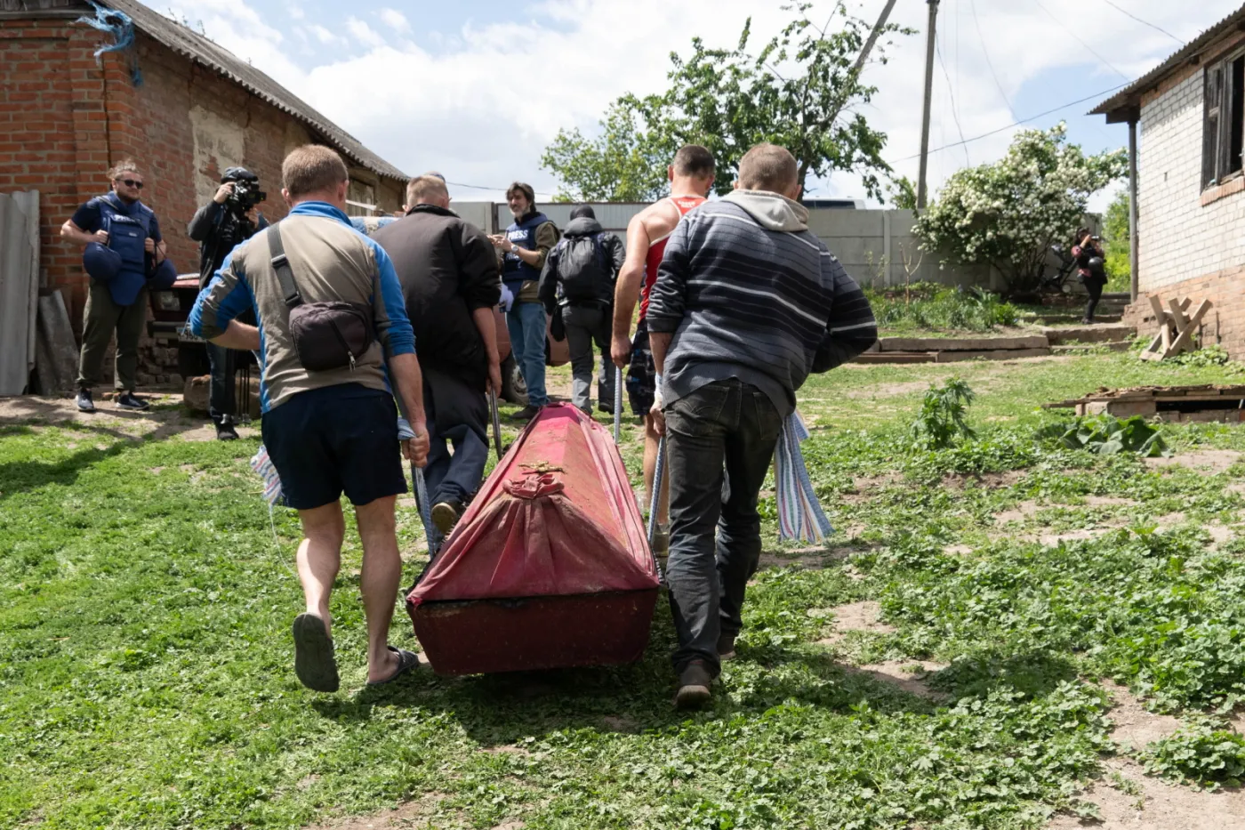 ONZ podsumowuje: Na pewno ponad 4 tysiące cywilnych ofiar, ale "rzeczywisty bilans jest znacznie wyższy"