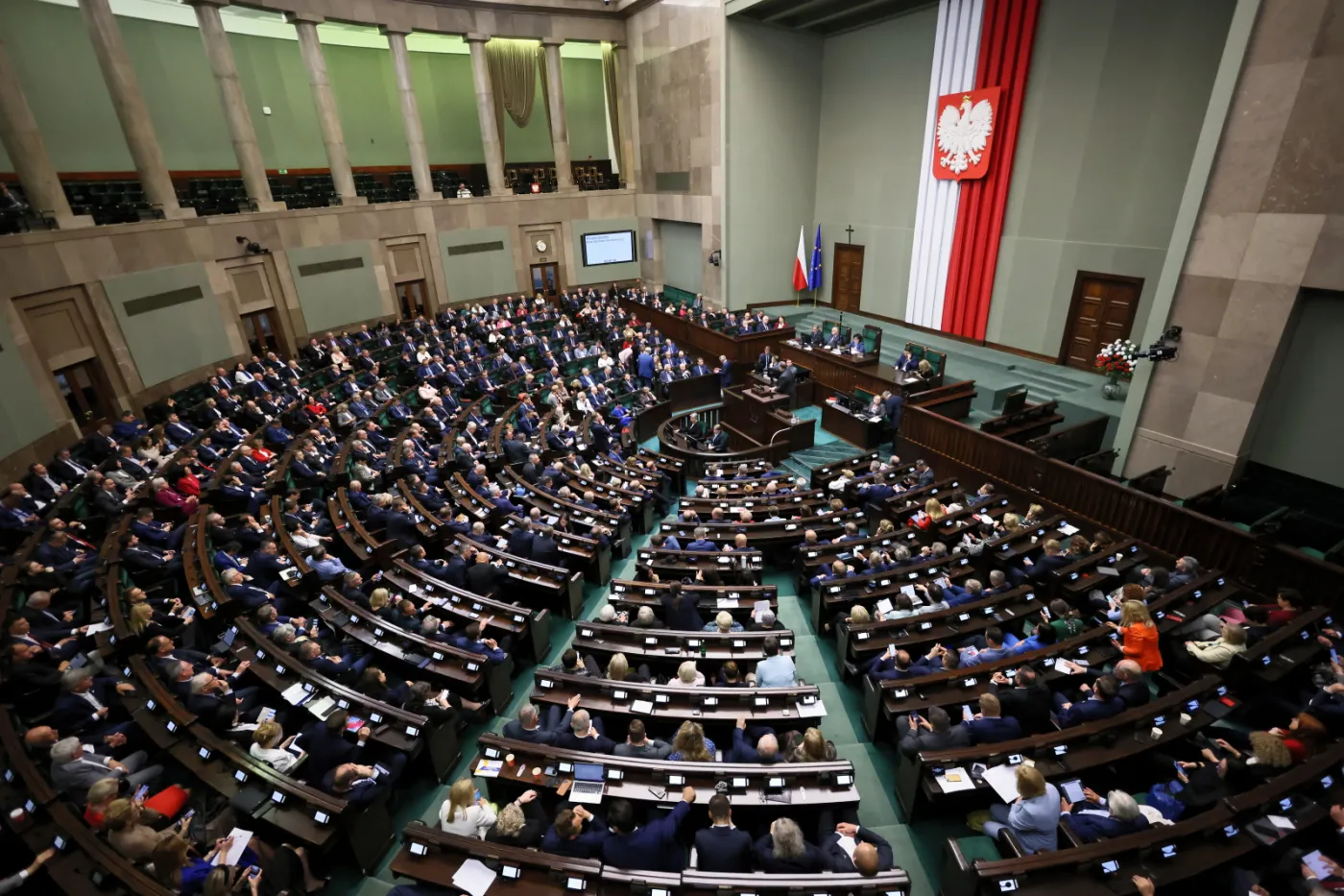 Sejm debatował nad projektem w sprawie czternastej emerytury. "Ten projekt to oszustwo"