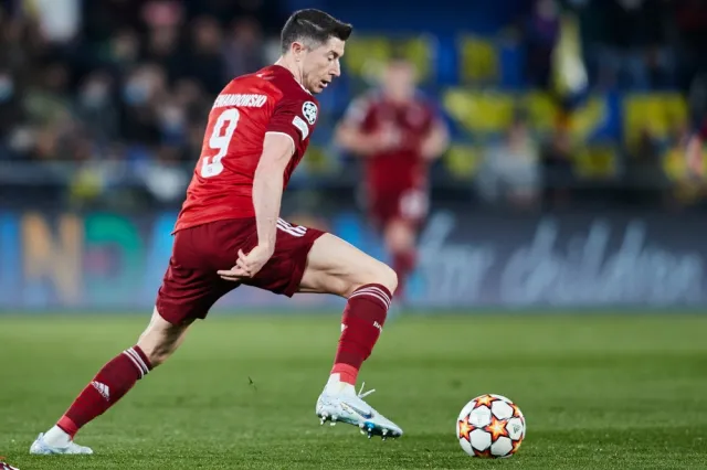 Lewandowski podziękował Bayernowi. Odpowiedział mu Mueller