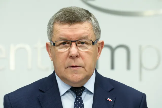 Europoseł PiS "zaskoczony decyzją KE": To szaleństwo