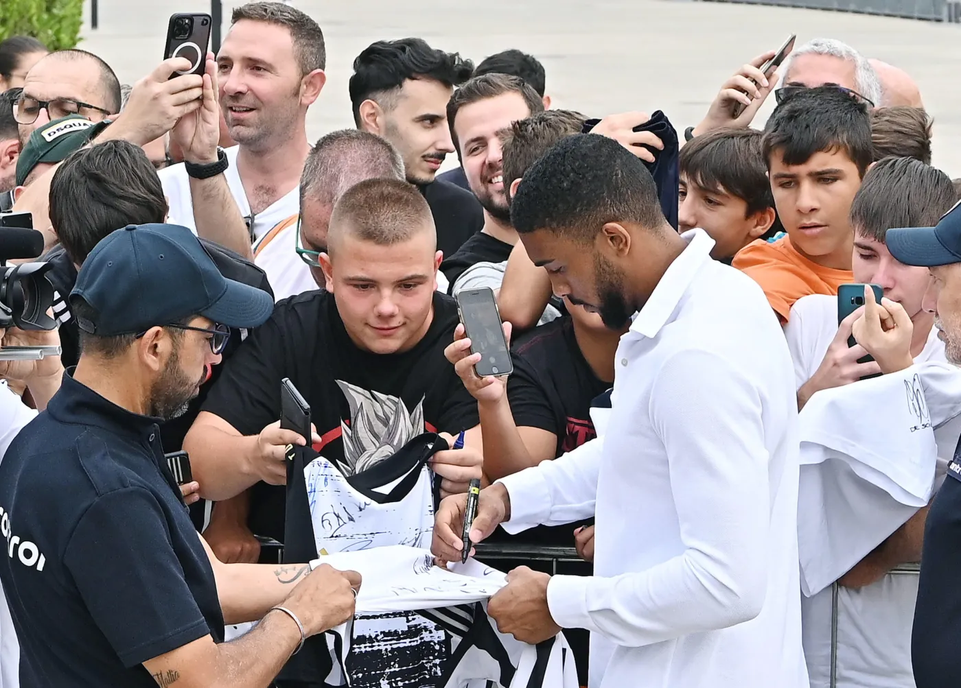 Juventus wydał ponad 40 mln euro na transfer Gleisona Bremera