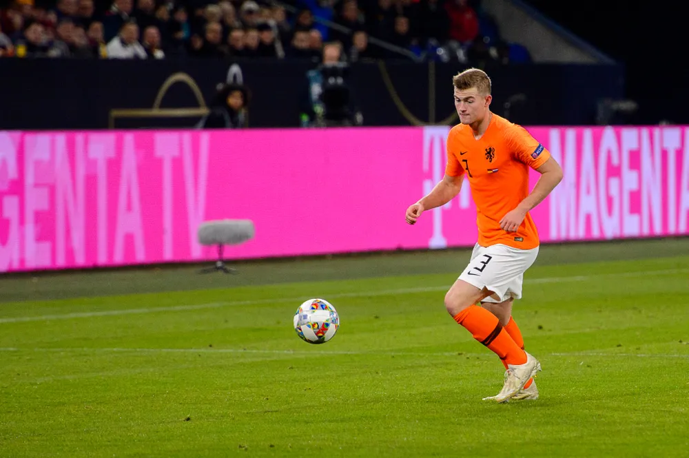 Louis van Gaal ogłosił kadrę na mecze z Polską i Belgią w Lidze Narodów