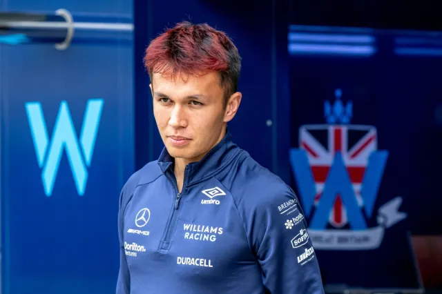 Alexander Albon na dłużej w ekipie Williamsa