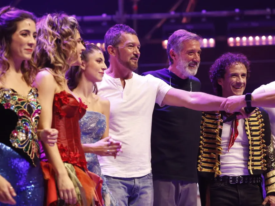 "Za chwilę będzie jak Mickey Rourke". Antonio Banderas skrytykowany za naciąganie twarzy. FOTO