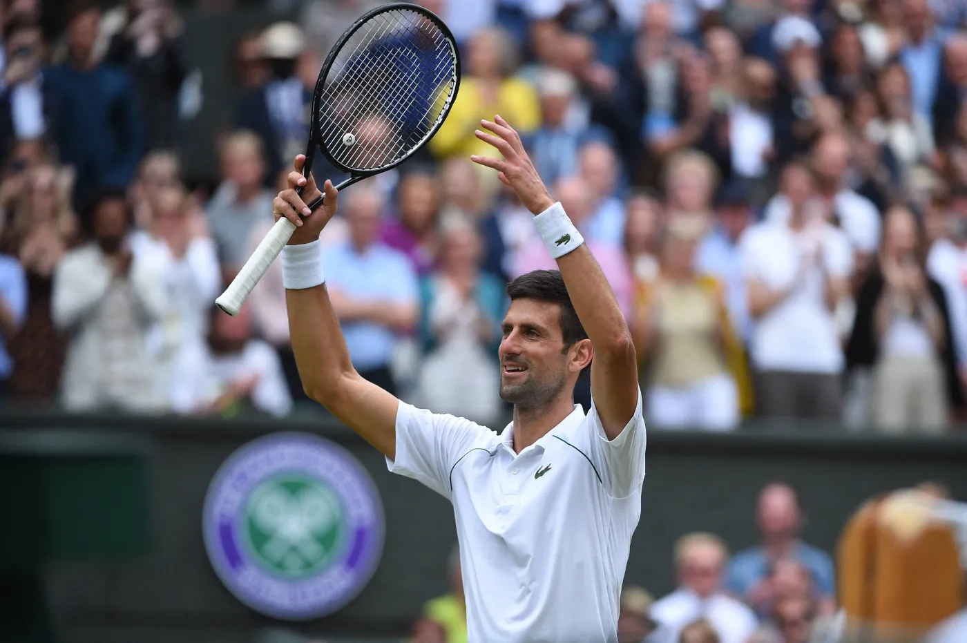 Djokovic zagra w Australian Open, jeśli dostanie wizę. Rosjanie mile widziani