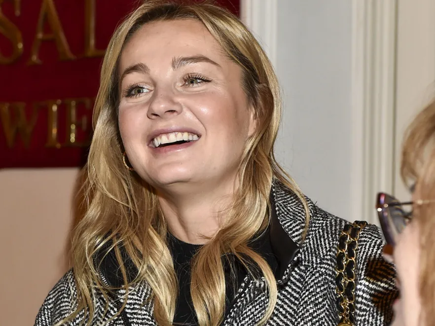 Czy reklamodawca na pewno TEGO chce?! Małgorzata Socha promuje markę obuwniczą, kalecząc język...