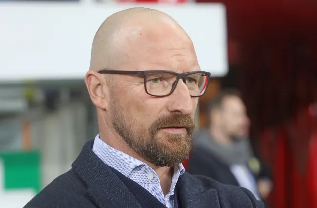 Jagiellonia nie zwolni Stolarczyka? "Kłopot niekonieczni tkwi w trenerze"
