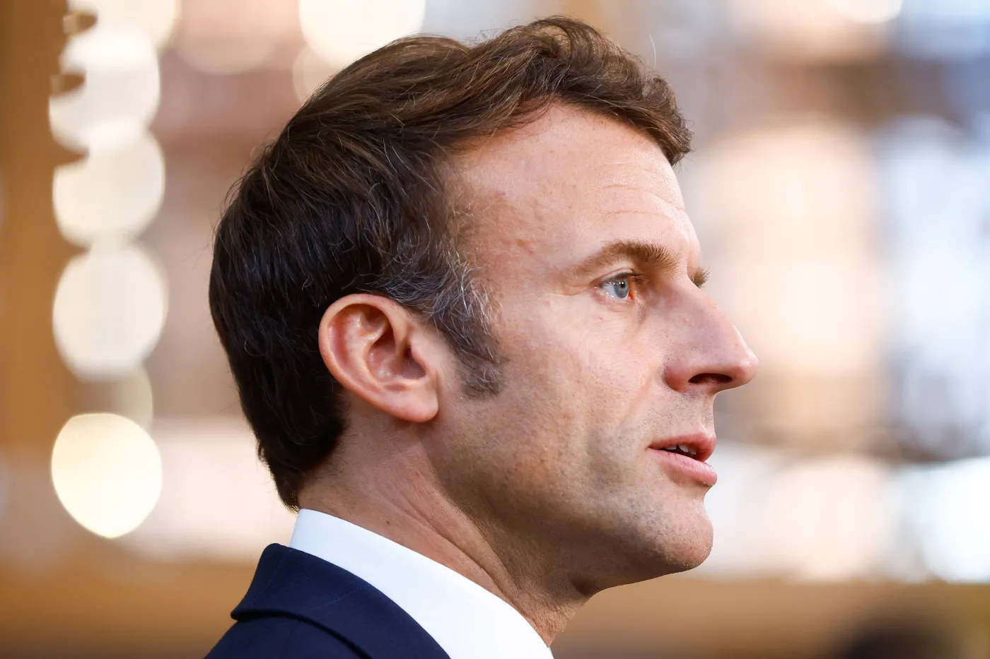 "Niech wraca do Afryki!". Burza we Francji, Macron "zraniony" rasizmem w parlamencie